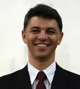 Rev. Edson Costa Silva